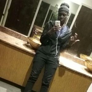 Meet your Posher, Natalia